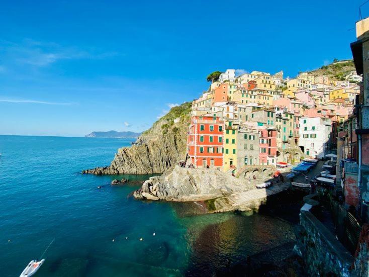 Al Castello Apartment Riomaggiore Exterior photo